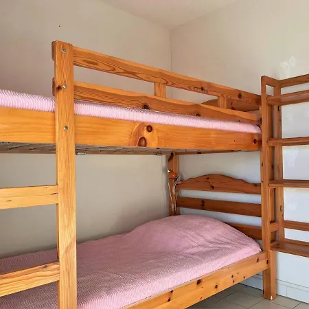 Le Lavandou, 3 Pieces, 6 Personnes - Fr-1-251-440 Apartment *